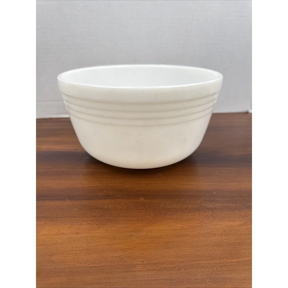 VTG Hamilton Beach Model G Mixer Pyrex Milk‎ Glass Large Bowl 8.5